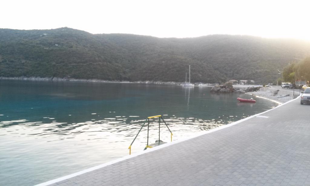 Porto Poros Apartment Mikros Gialos Ngoại thất bức ảnh