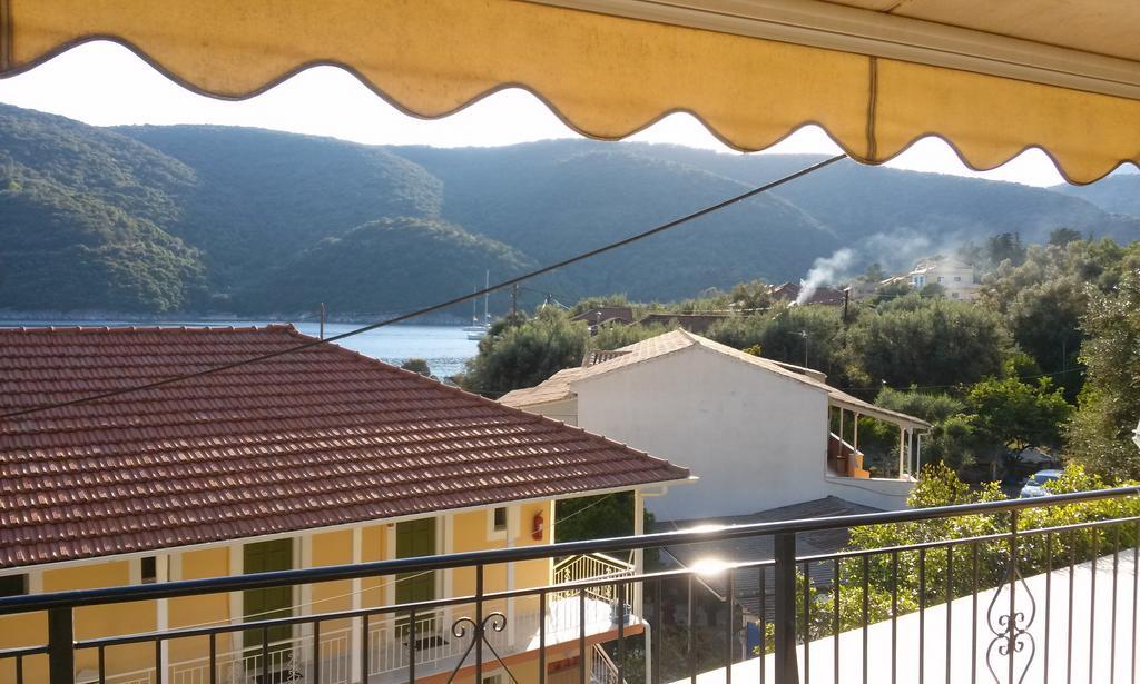 Porto Poros Apartment Mikros Gialos Ngoại thất bức ảnh