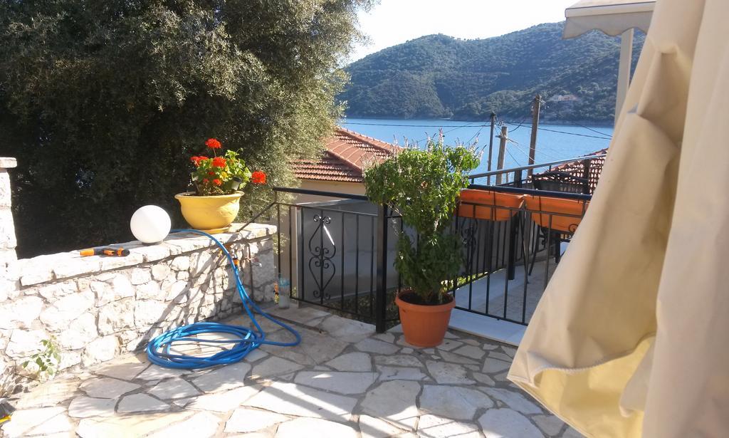 Porto Poros Apartment Mikros Gialos Ngoại thất bức ảnh